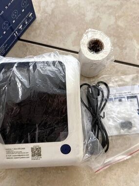 Jadens Thermal Label Printer White Like New